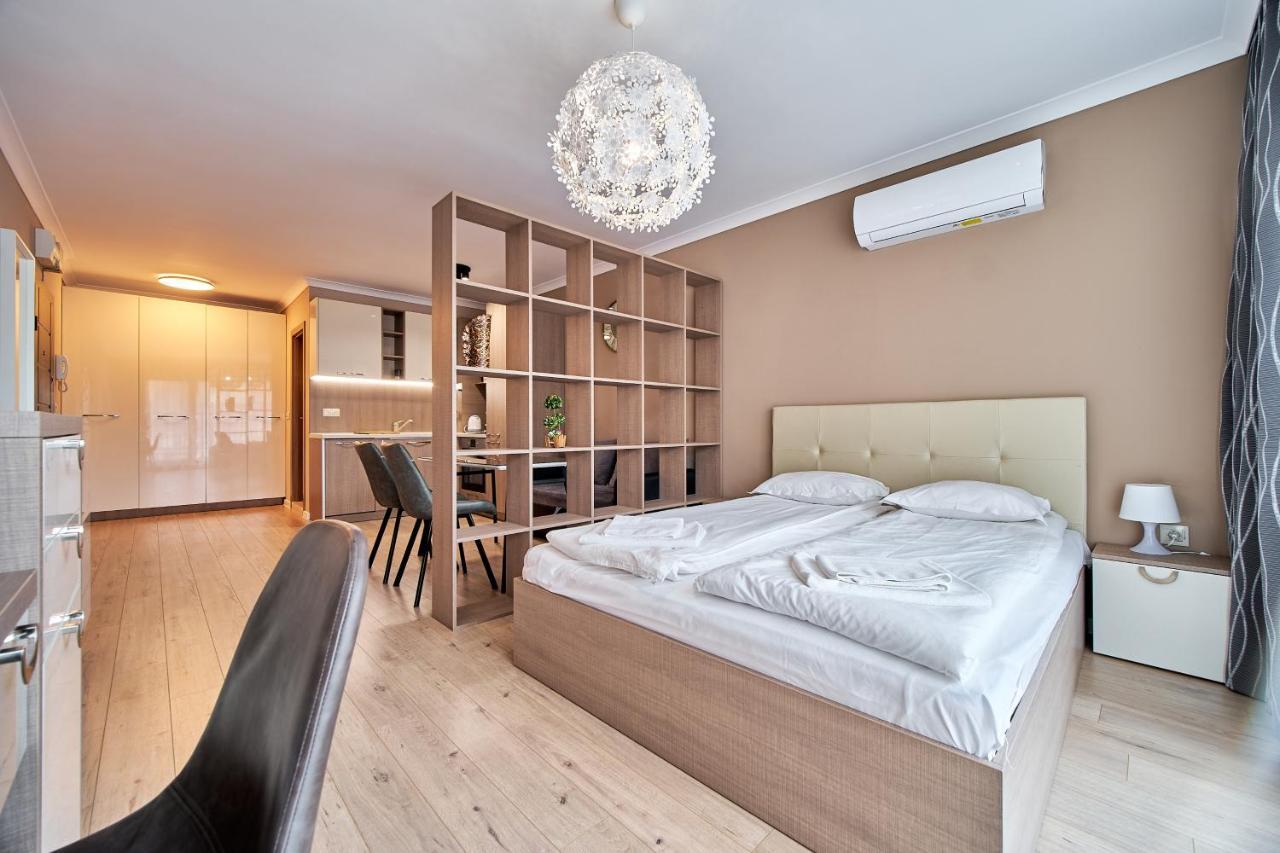 Comfy Luxury Center Apartment Varna Dış mekan fotoğraf